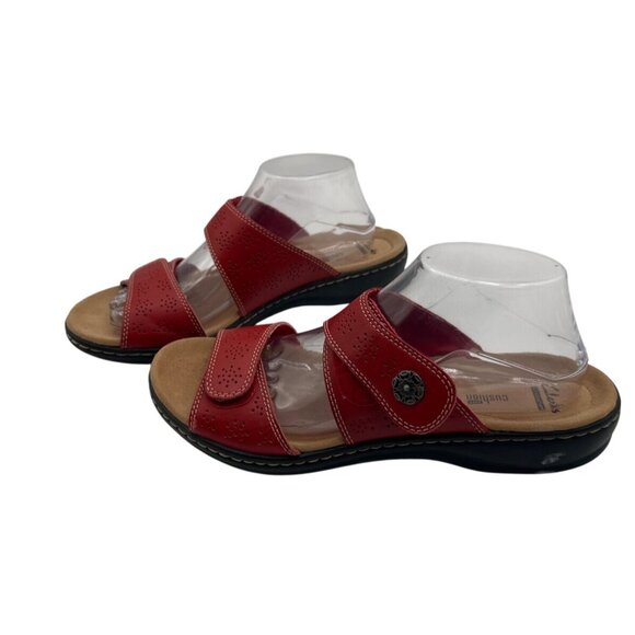 Clarks Size 10 Red Women’s Double-Buckle Sandal Cushioned Sole Comfortable - Picture 2 of 9